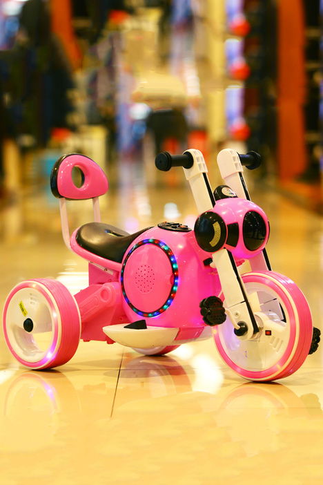 null 母嬰用品 玩具 模型 動漫 早教 益智 童車 兒童輪滑 兒童電動車 小吳姐姐 蘑菇街優(yōu)店