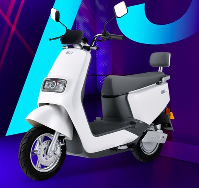 智能時(shí)代的新選擇 新日、臺(tái)鈴發(fā)布長(zhǎng)續(xù)航智能電動(dòng)車，引領(lǐng)騎行新體驗(yàn)